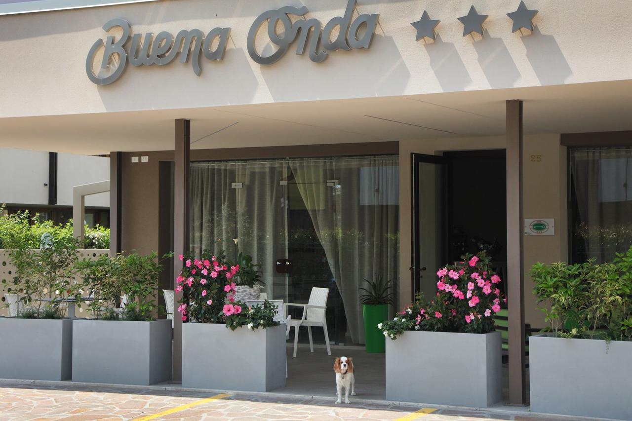 Hôtel Buena Onda 3*